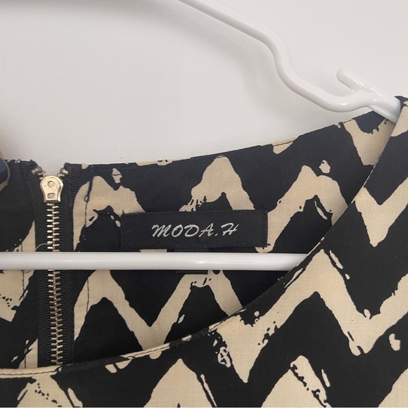 Dress XL long sleeves Moda black white - Picture 3 of 3